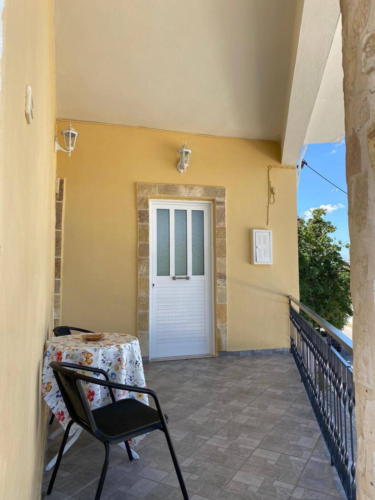 Marina'S House Villa Salamis Buitenkant foto